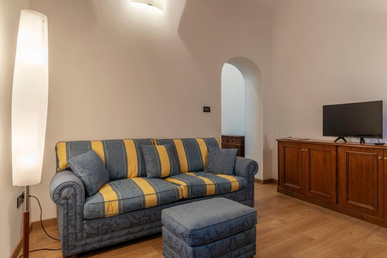 Piazza Di Spagna Elegant Apartment Рим Экстерьер фото